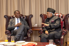 Tanzania-delegation-meet-Ameer-Sahib-Baitul-Futuh-22.05.2024_007A3157