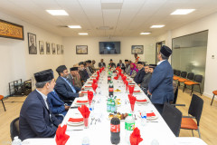 Tanzania-delegation-meet-Ameer-Sahib-Baitul-Futuh-22.05.2024_007A3402